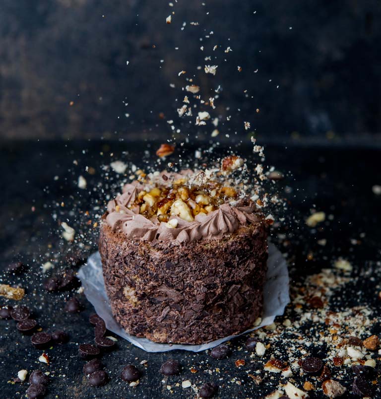chocolate-cake-with-nut-crumbs