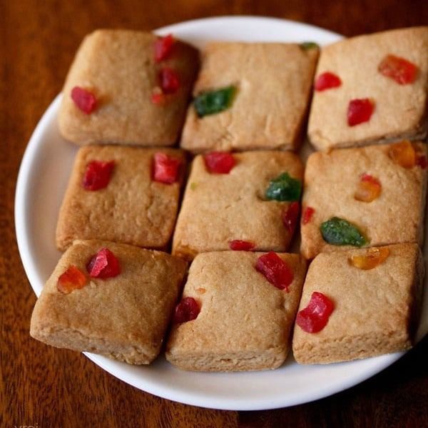 eggless-tutti-frutti-biscuits-re
